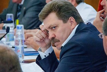 В Заксобрании станет на одного депутата меньше